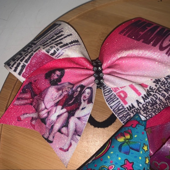 Hair Bows For Girls Lot of 3 (1-Mean Girls & 2-Jo Jo Siwa) - Picture 4 of 6